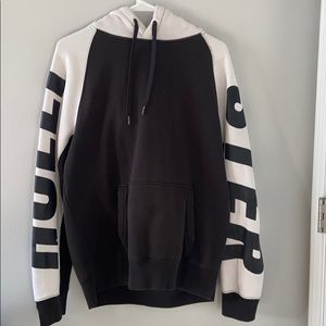 Hollister Black & White Hoodie